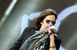 FOREIGNER SET TO LAUNCH 40TH ANNIVERSARY CANADIAN TOUR