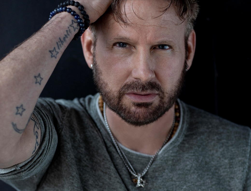 Corey Hart to be inducted into Canadian Music Hall of Fame Gonzo
