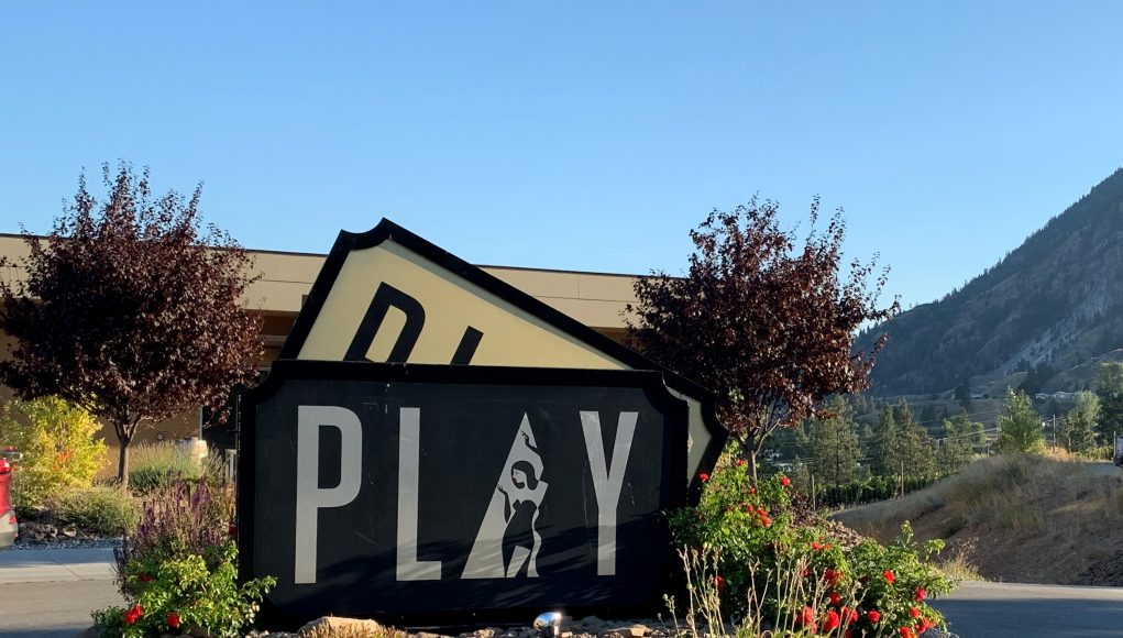 Play Estate Winery