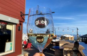 SKI, SIP, SIT, RELAX AT GLOBE