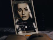 Adele persuades Spotify to disable shuffle button on all album pages