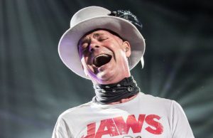 Who stole my hat? An encounter with Gord Downie