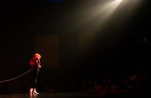 Sue Foley: Playin’ the blues on a pink guitar