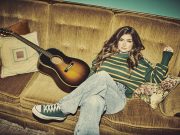 Tenille Townes in Kelowna, Canadian Tour