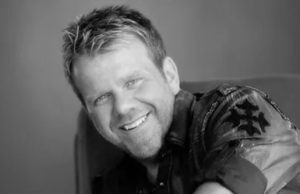 The 6th Season of 97 South Song Sessions welcomes Wendell Mobley to the stage!